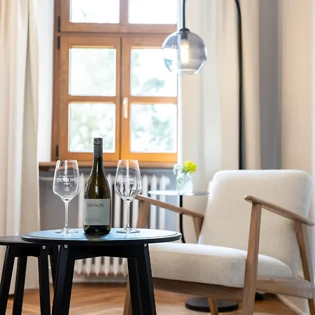 Gaestehaus Schloss Janson * Worms