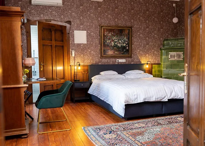 Gaestehaus Schloss Janson Worms