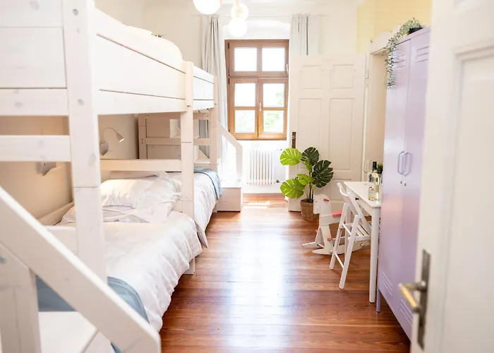 Gaestehaus Schloss Janson Estalagem *