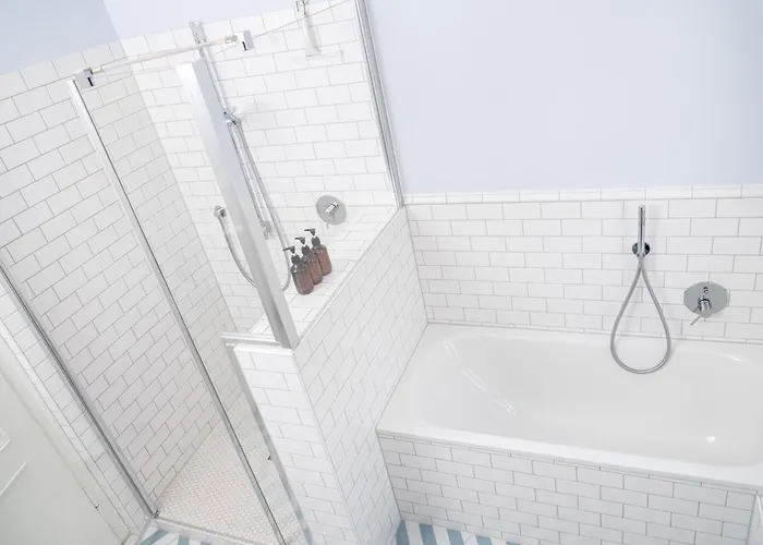 Gaestehaus Schloss Janson * Worms