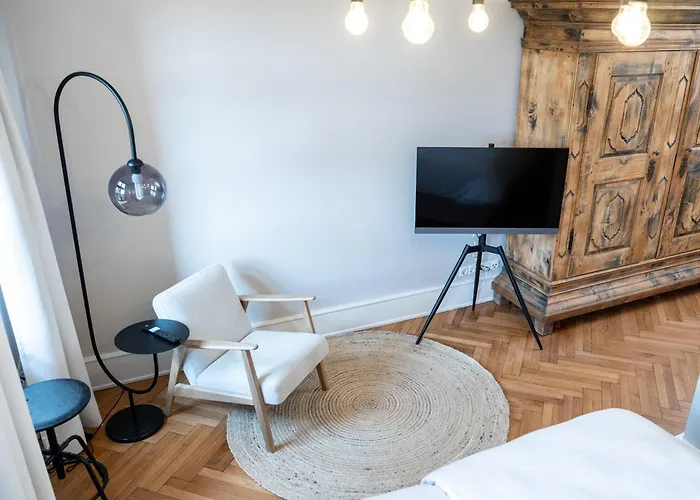 Gaestehaus Schloss Janson *